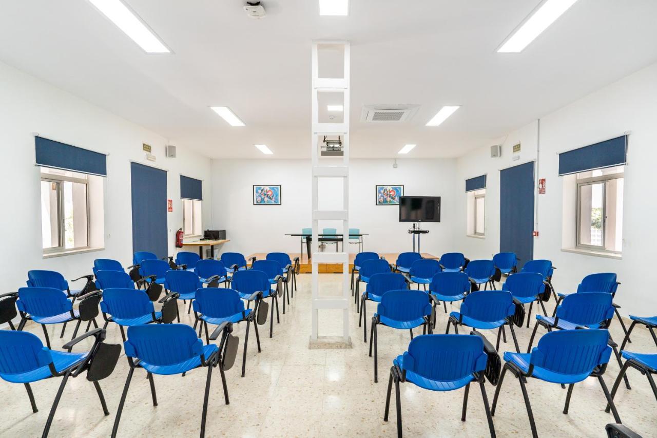 Albergue Inturjoven Malaga Exterior photo