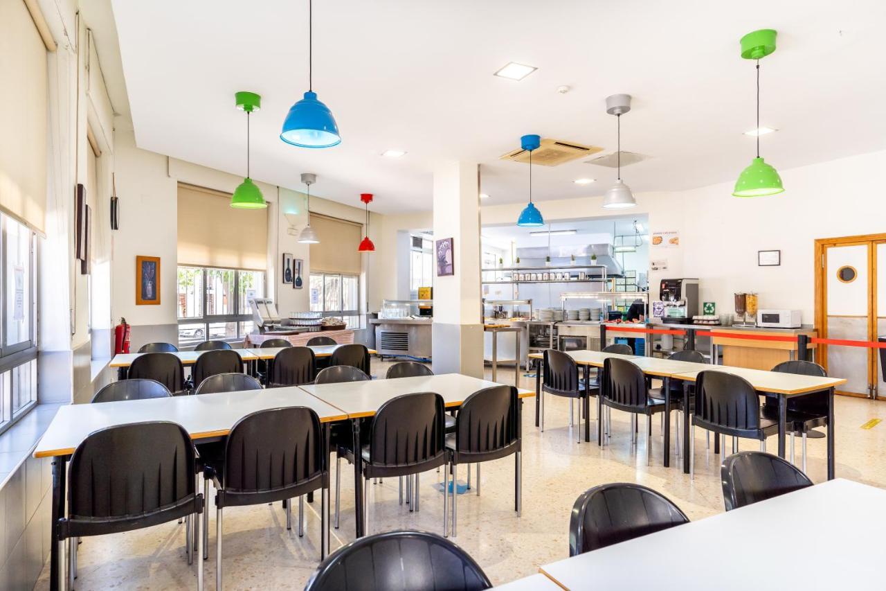 Albergue Inturjoven Malaga Exterior photo