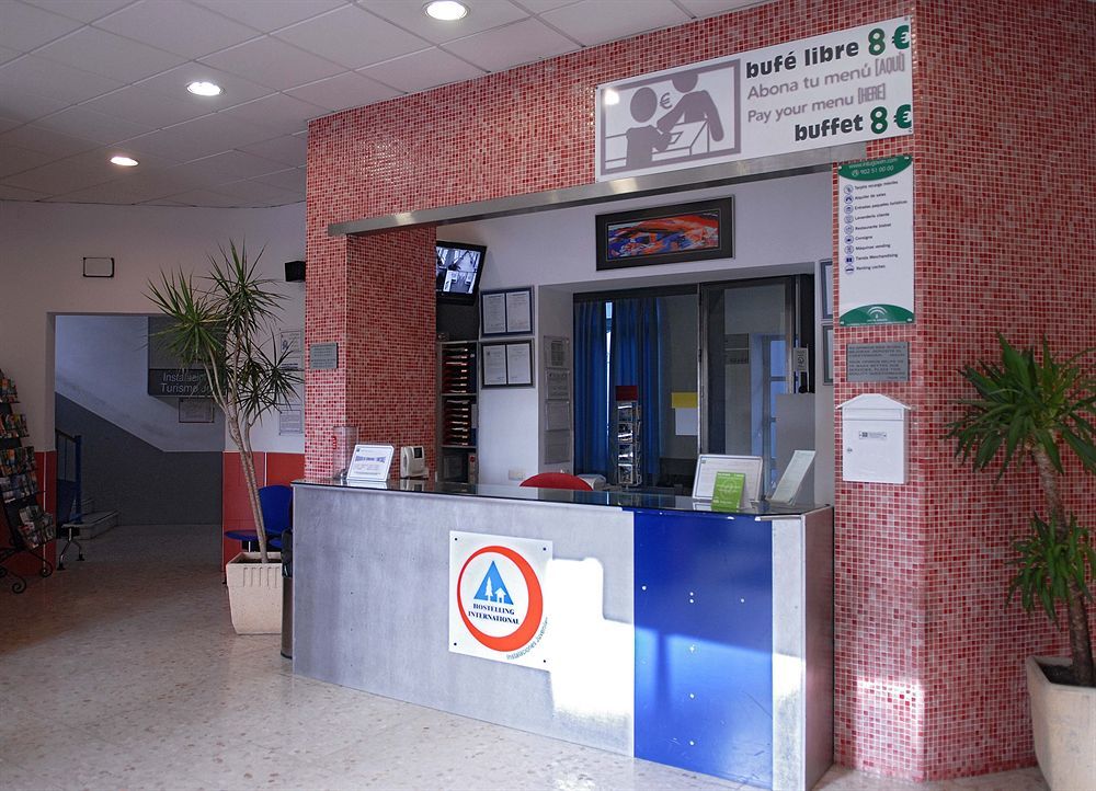 Albergue Inturjoven Malaga Exterior photo