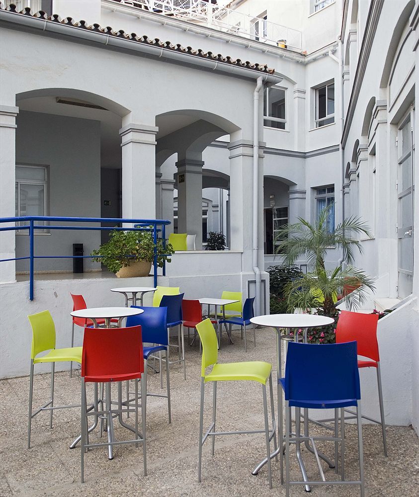 Albergue Inturjoven Malaga Exterior photo