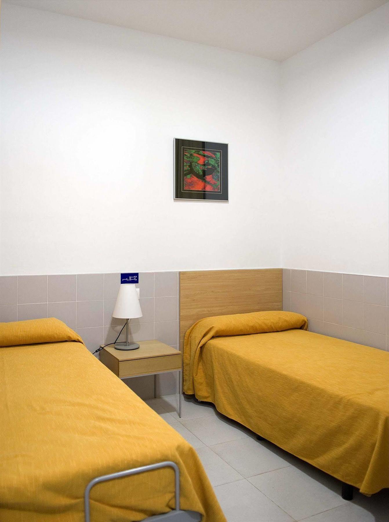Albergue Inturjoven Malaga Exterior photo